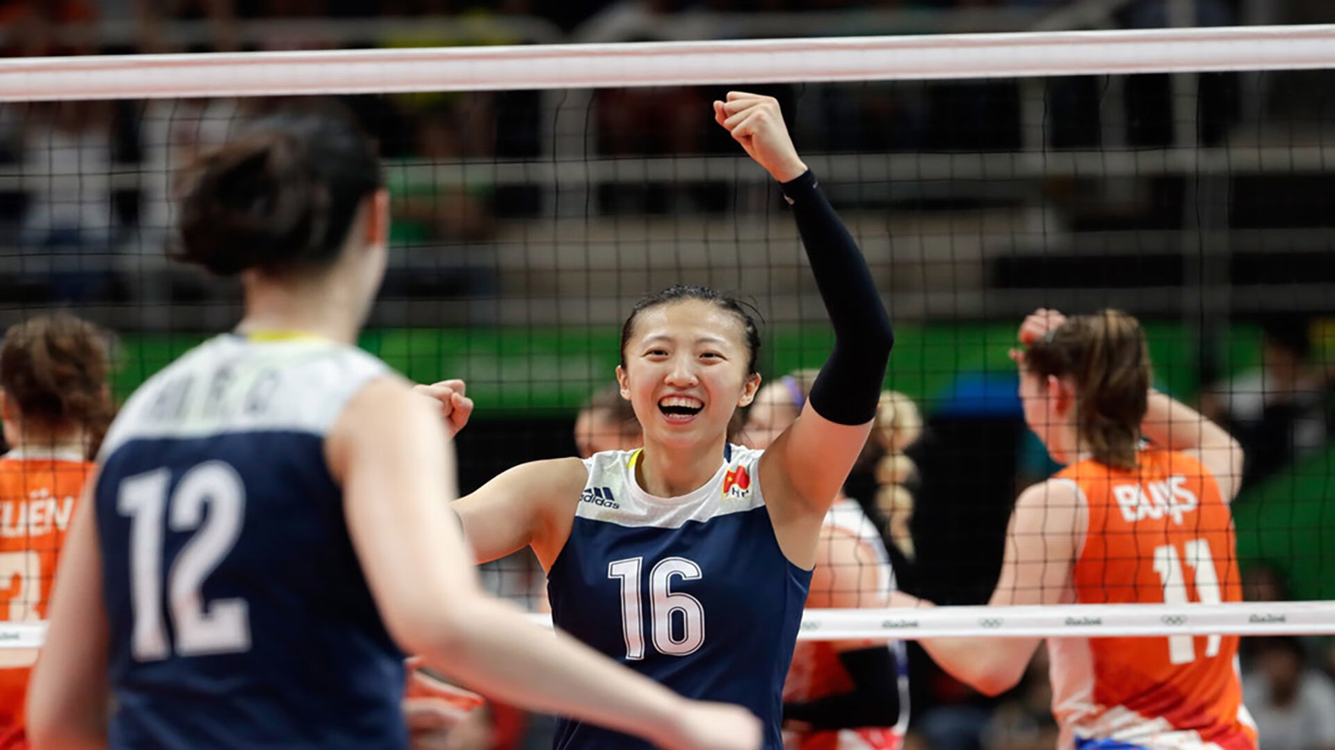 九游sports-精英对决：全球篮球盛事如火如荼，精英对决电影